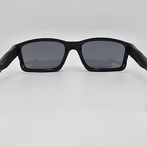 Oakley OO9247-15 Chainlink Covert Matte Black Frame Polarized Grey Sunglasses - Picture 4 of 14